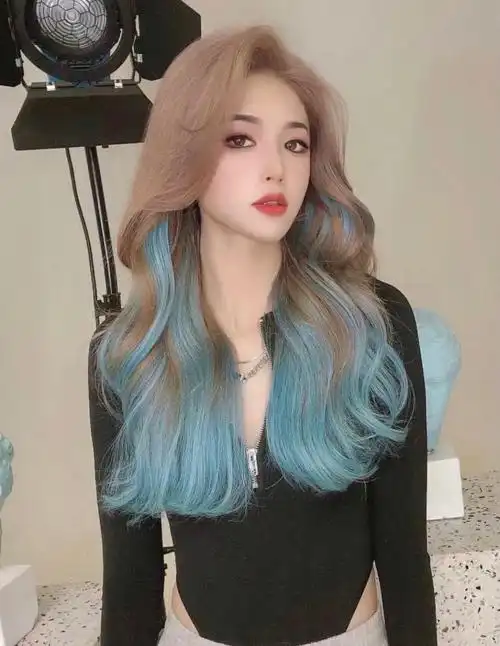 2021流行发色显白发色