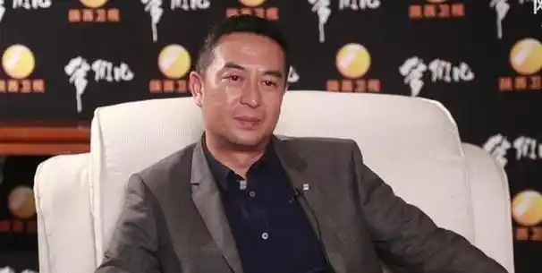 张嘉译跟王海燕用行动告诉我们这世界上有不透风的墙