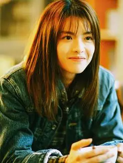 未央(钟楚曦饰演)