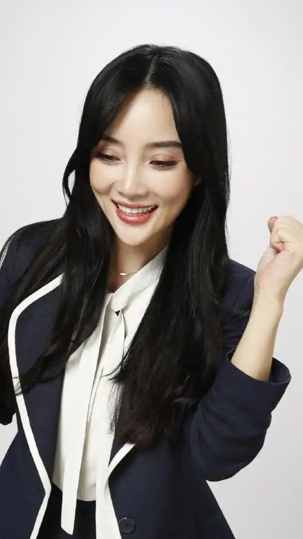 李小璐生图太美了!