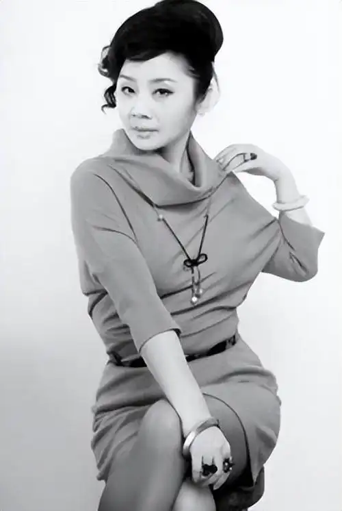 唐静大儿子现状(前夫娶知名女星)(16)