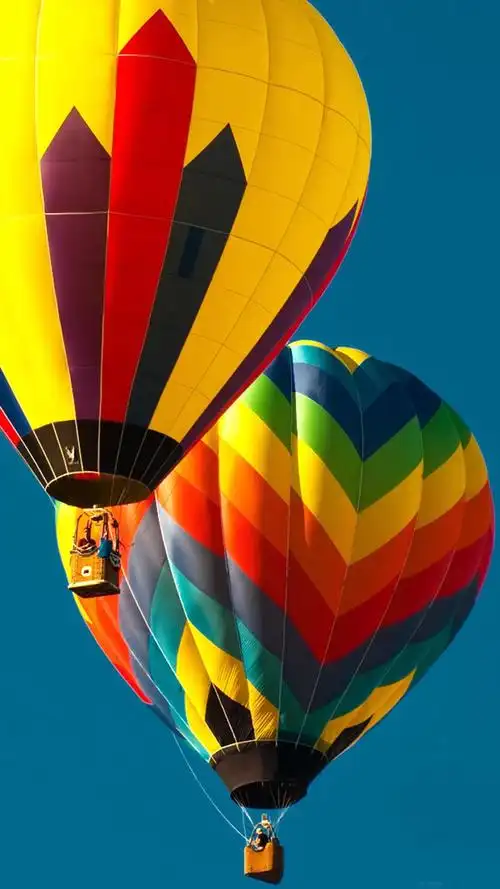 唯美天空热气球壁纸