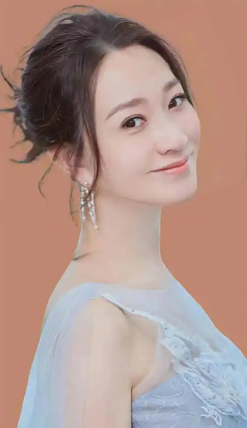 李小冉情路虽坎坷,终获人间清醒赞誉,翻身之日已至