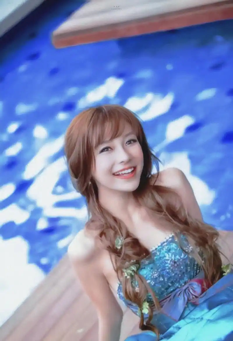 早期angelababy的颜值堪称真人洋娃娃!