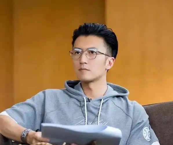 张柏芝晒出证据,原来谢霆锋藏得这么深|爱情|填词人|古典乐|粤语歌曲|