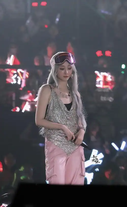 赵小棠银发造型封神了