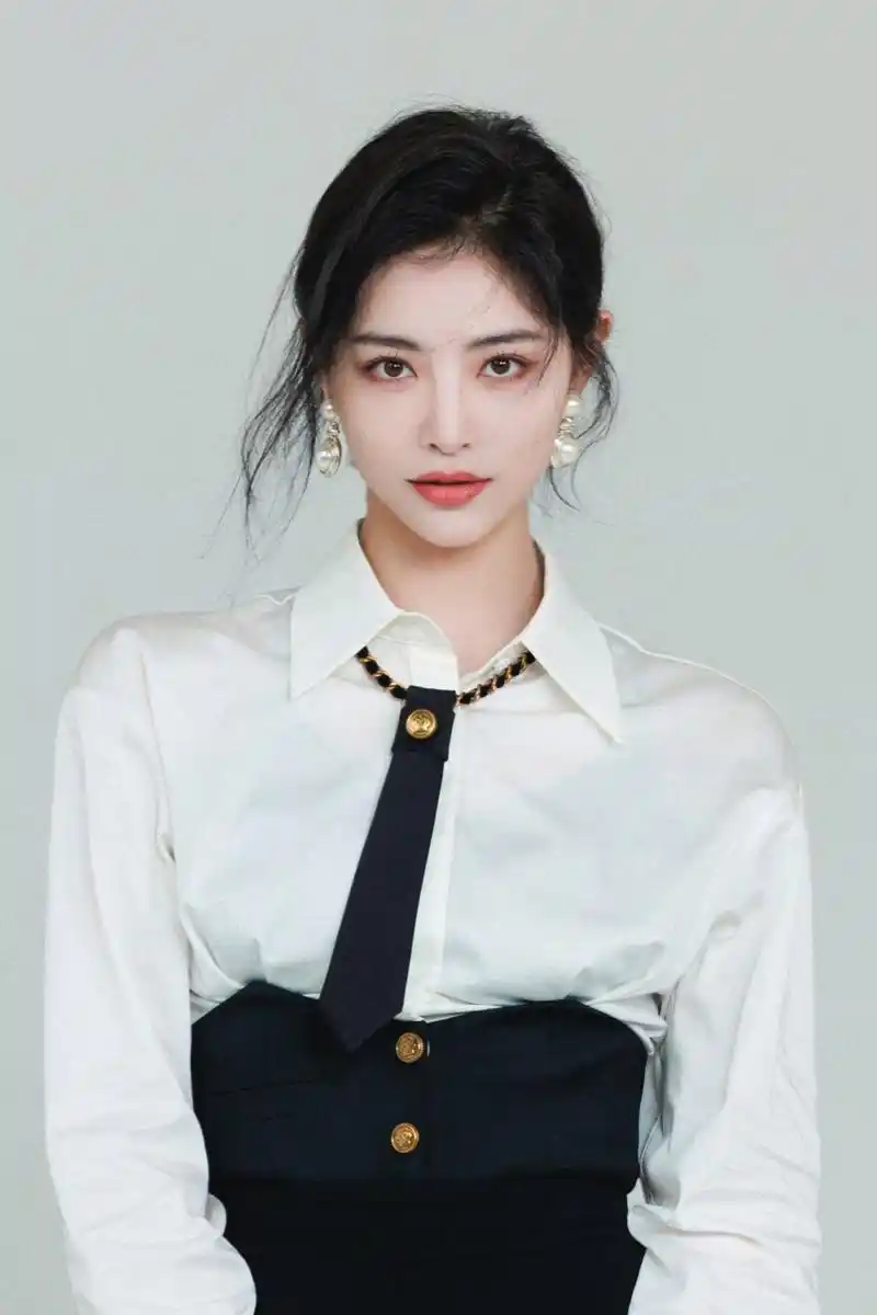 许佳琪高清人像写真