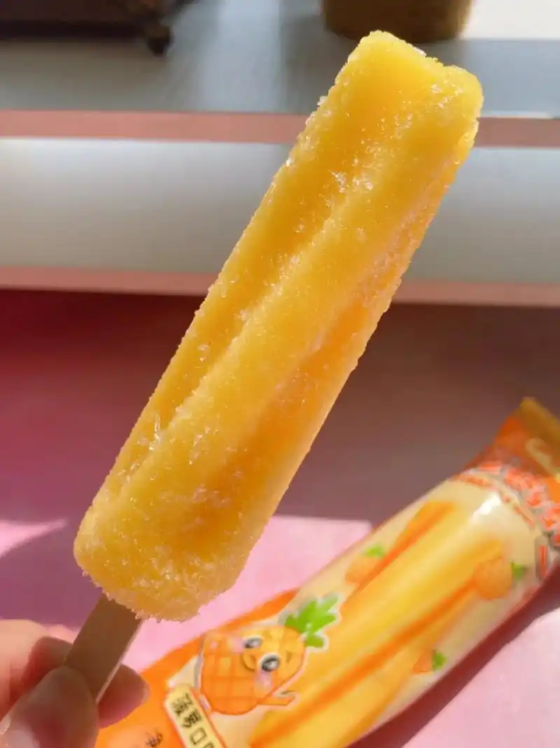 这家伙还在 谁让我找的菠萝95转转啊～童年的经典雪糕,夏天的快乐这