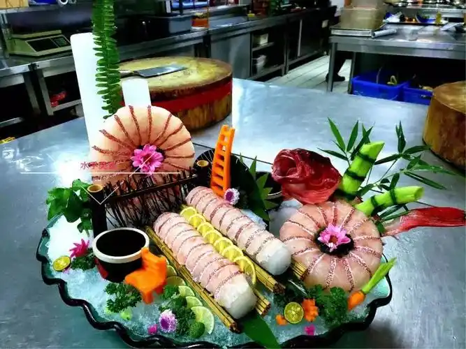 姿造绝美,菜品新颖,不看后悔〈 1464〉