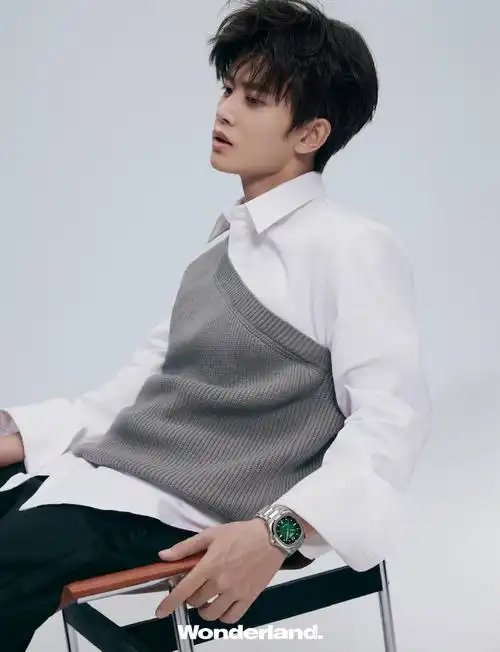 任嘉伦wonderland封面大片##任嘉伦千面角色大片