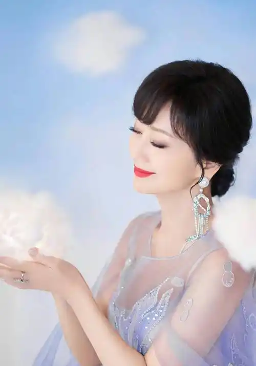 赵雅芝,优雅美丽一辈子_减肥_自律_很漂亮