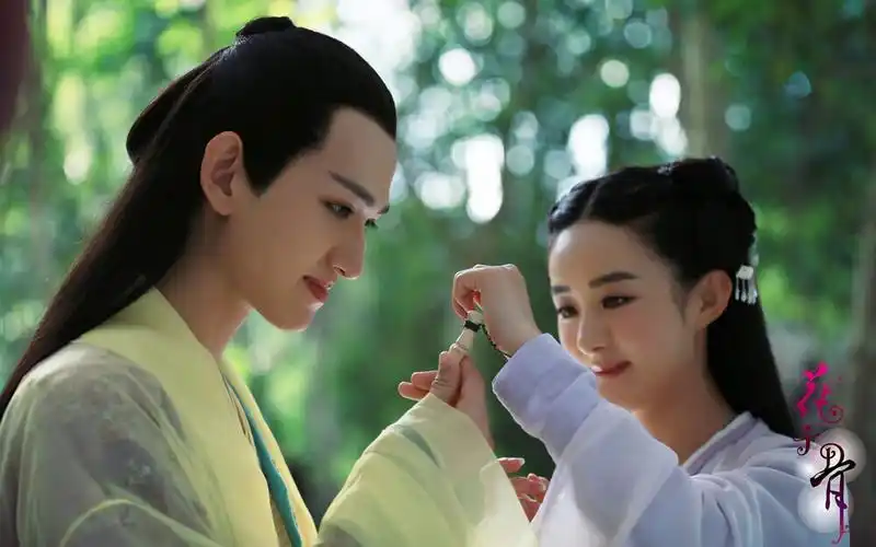 花千骨马可 饰 杀阡陌赵丽颖 饰 花千骨