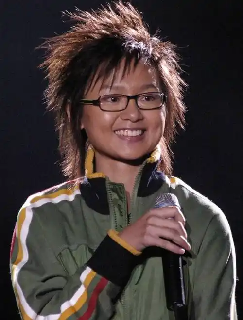 05超女18年后现状:李宇春长红不衰,有人落魄开出租,张靓颖呢?