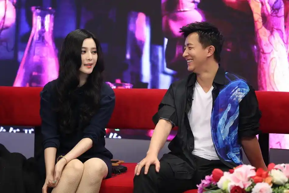 范冰冰韩庚携《万物生长》做客新浪娱乐