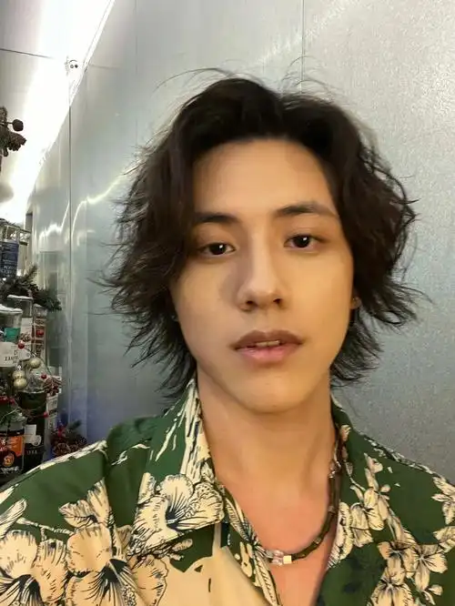 发型教程长发男生该怎么理发