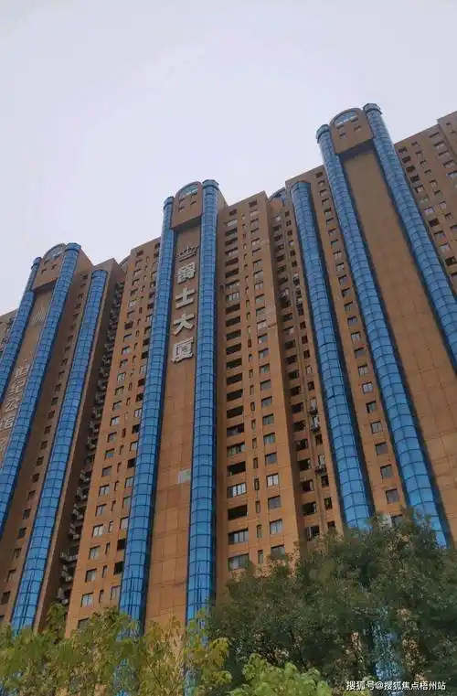 2024年上海爵士大厦物业公司是哪家呀管理费多少呢