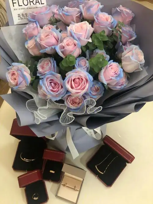 不敢发朋友圈系列老公的七夕节礼物