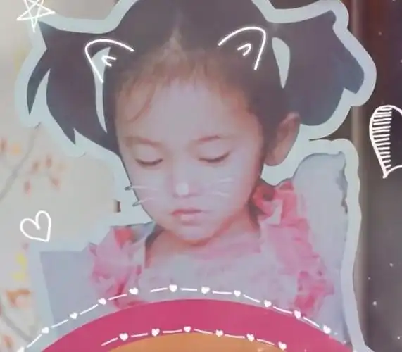 鞠婧祎小时候的照片也有滤镜,杨迪看不下去拆穿,小鞠回应太委屈|童年