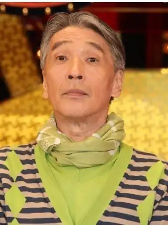 电影网讯(编译/姬忠鹏)65岁的日本老牌男星堺正章,8月7日被爆与