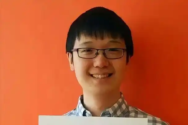 2010年北京高考状元拒绝了北大的保送邀请,而是选择申请国外世界一流