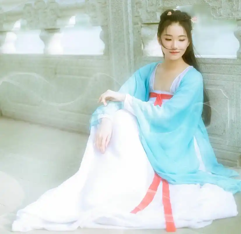 清纯古装美女倾国倾城唯美写真