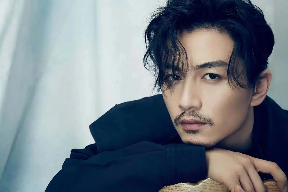 陈晓做个被动的演员丨人物