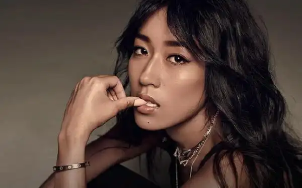 国内有哪些皮肤黑却很漂亮的女星