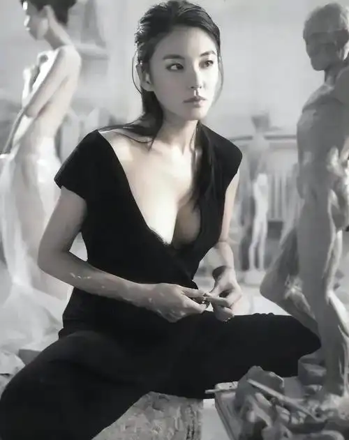 年轻时的张雨绮就是现实版千颂伊美得明艳张扬怀念10年前的她