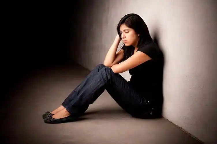 老公出轨,你的第一心理反应_配偶