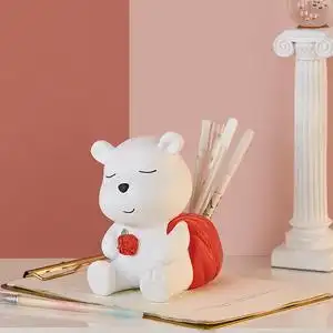 小熊笔筒艺术创意可爱治愈系小物件办公室桌面书桌装饰品摆件女生