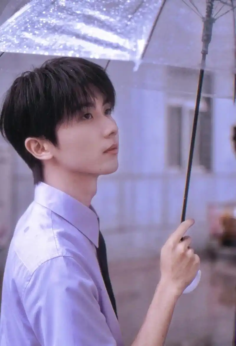 谁懂这两组照片的杀伤力啊啊啊啊啊啊啊#马嘉祺 #马嘉祺蜉蝣 - 抖音