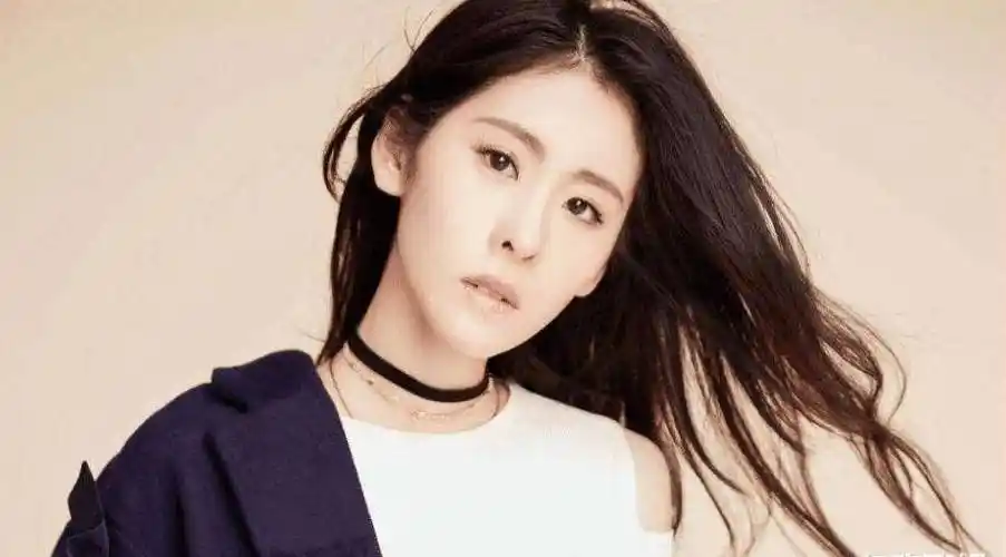 "昔日顶流"吴莫愁:从公众眼中消失的这3年,都做了什么?