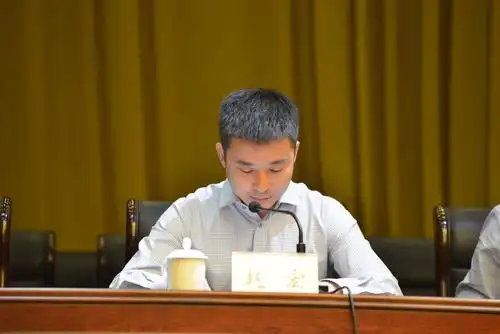 富顺县召开2020年推进教育强县暨医卫高地建设大会