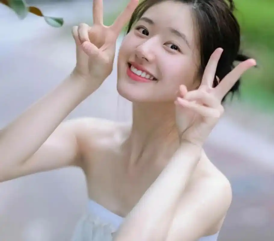 赵露思#  盘点一下那些拥有神仙颜值的95后小花旦