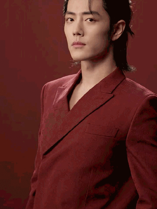 肖战##肖战红西装大背头