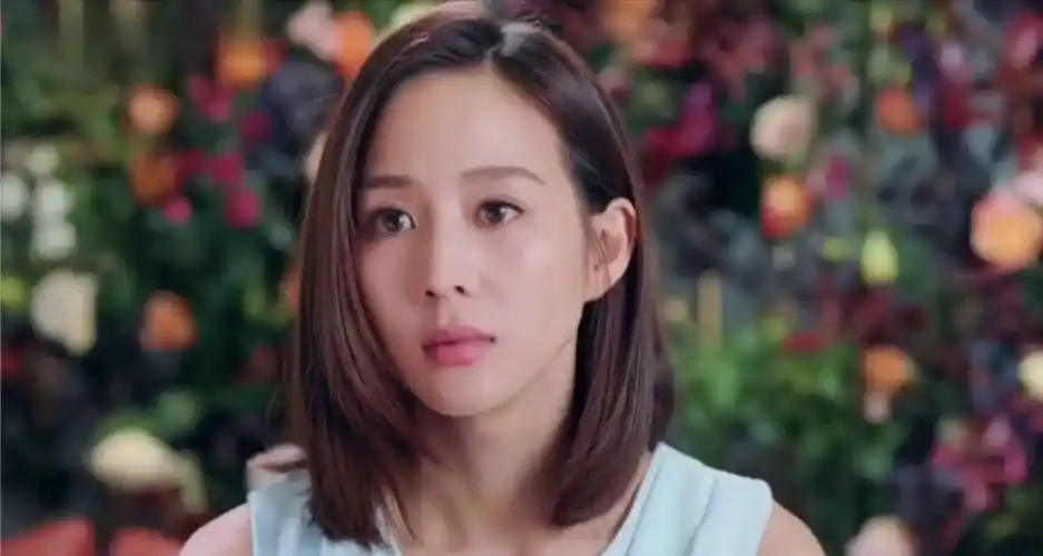 神秘导演成焦点,网友吐槽其面相议论纷纷_柯汶利_邱泽_张翰