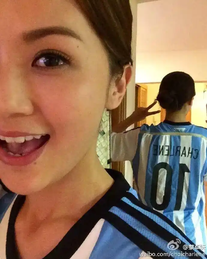 世界杯不仅是男生的狂欢盘点娱乐圈那些喜欢足球的女艺人