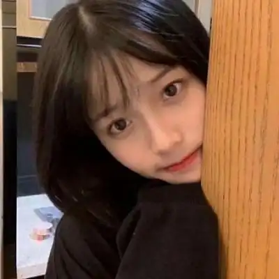 网照真人女生头像适合拿去照骗