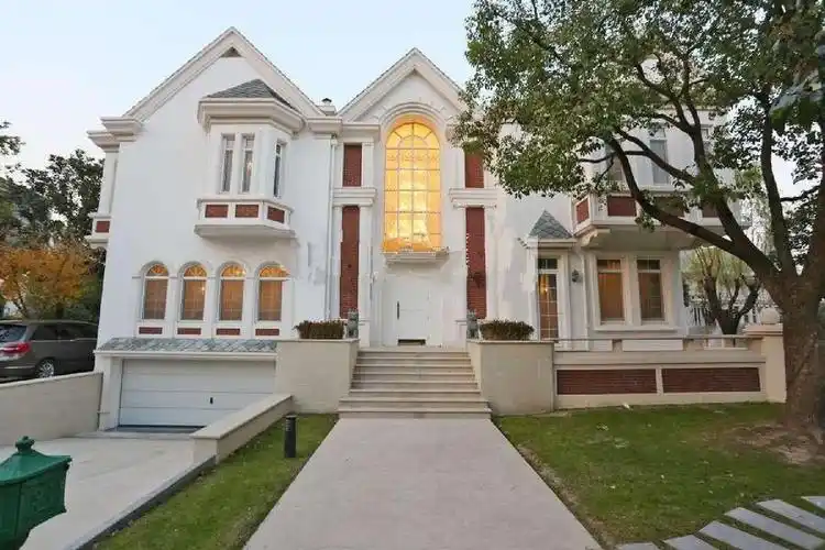 【上海浦东新区5000万以上500㎡及以上全新房花园露台明厨明卫合院北