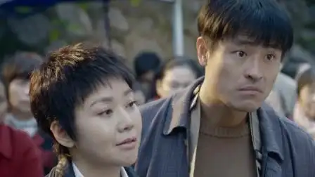 追踪:黑社会跟美女叫板,不知美女是大姐大,手下兄弟冲上就是干-电视剧