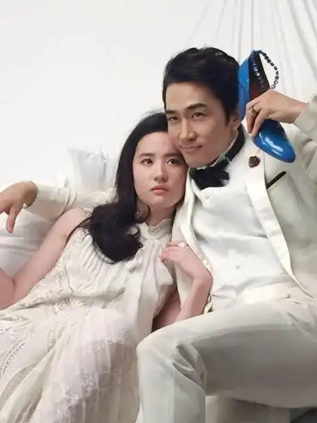 宋承宪刘亦菲恋情公开(刘亦菲与宋承宪十大亲密照曝光)_金纳莱网