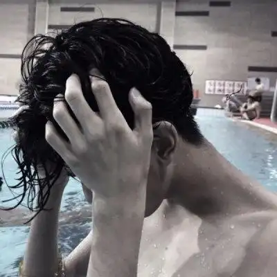 男头 酷 欧美 锁骨