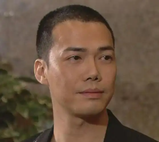 古惑仔聚会!陈小春谢天华聚餐庆生不见"陈浩南"