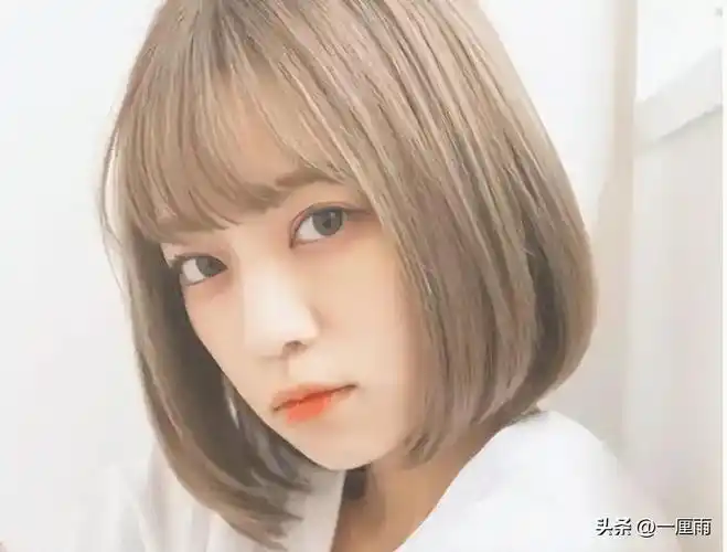 小个子适合什么发型显个子高(小个子适合什么发型)(图1)