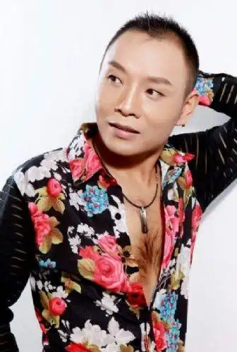 经纪人公司 丨工作室助理丨品牌***费丨商演出场费工作事项联系张先生