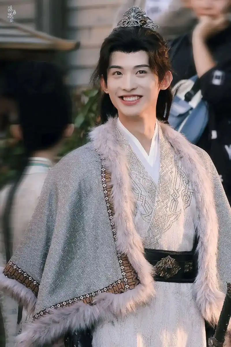 常华森.#一念关山 #李同光#常华森#少年感 #追剧#壁纸 - 抖音