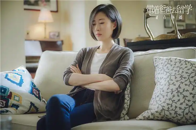 否认"中年叛逆",大家习惯了"荧屏见"的刘敏涛直言想过把电影瘾,拿个