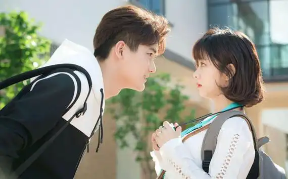 谭松韵的男朋友是谁 新剧搭档任嘉伦满满的都是宠溺感