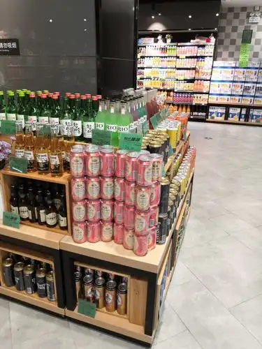 东方雅园燕京啤酒陈列