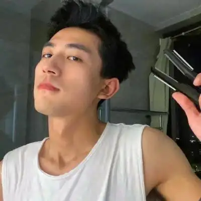 120张男生真人头像图片